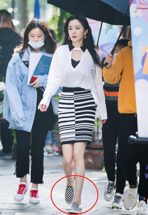 在线观看杨幂国产模,视觉盛宴，魅力四溢